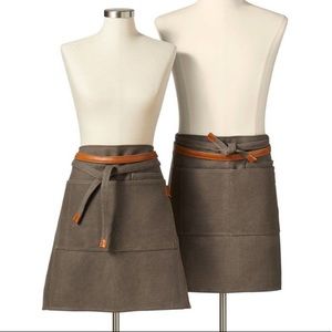 HILTON CARTER NWOT 1/2 apron-waxed canvas-faux leather trim